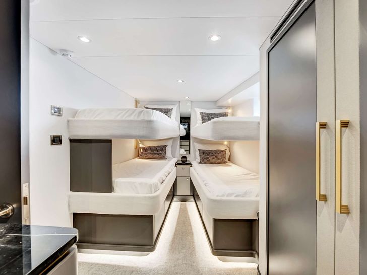 REAL SUMMERTIME Sovereign 120 Crewed Motor Yacht Bunk Stateroom REAL SUMMERTIME Sovereign 120 Crewed Motor Yacht Bunk Stateroom