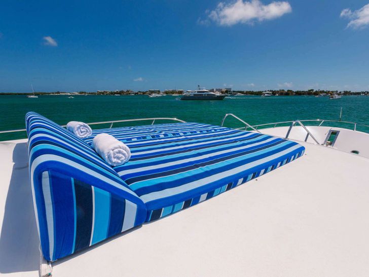ATLANTIC Westport 108 Crewed Motor Yacht Sunbeds ATLANTIC Westport 108 Crewed Motor Yacht Sunbeds