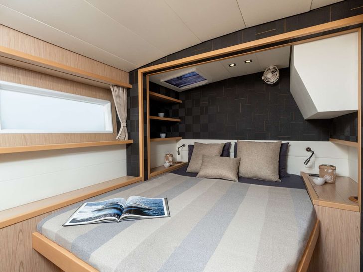 Queen of Diamonds Guest cabin Queen of Diamonds Guest cabin