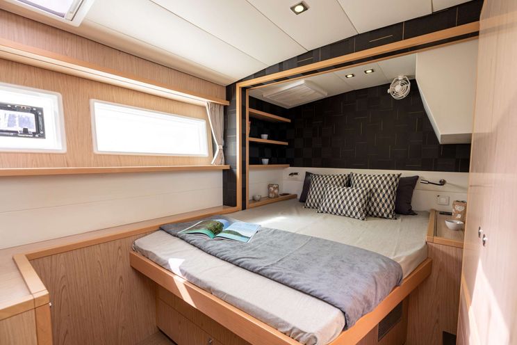 Charter Yacht QUEEN OF DIAMONDS - Lagoon 52 - 5 Cabins - Greece - Mykonos - Athens