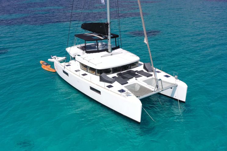 Charter Yacht QUEEN OF DIAMONDS - Lagoon 52 - 5 Cabins - Greece - Mykonos - Athens