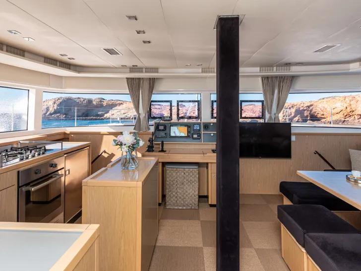 Queen of Diamonds Queen of Diamonds