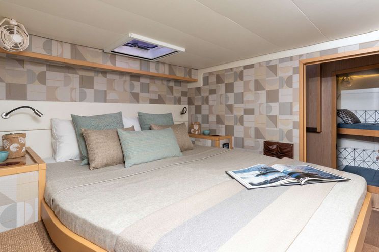 Charter Yacht QUEEN OF DIAMONDS - Lagoon 52 - 5 Cabins - Greece - Mykonos - Athens