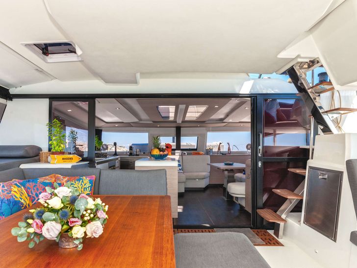 AMANTE Fountaine Pajot Saba 50 - aft deck AMANTE Fountaine Pajot Saba 50 - aft deck