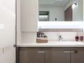 AMANTE Fountaine Pajot Saba 50 - master cabin bathroom AMANTE Fountaine Pajot Saba 50 - master cabin bathroom