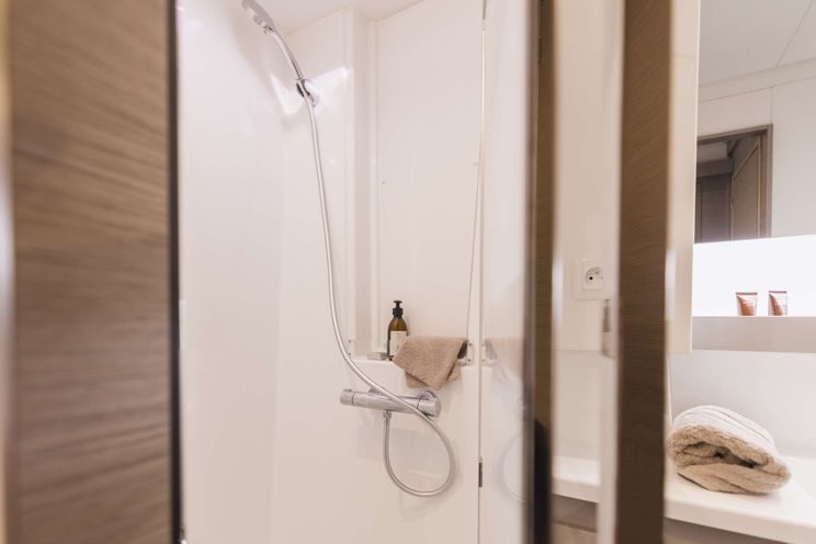 Charter Yacht AMANTE - Fountaine Pajot 50 ft - 4 Cabins - Rhodes - Athens - Santorini - Mykonos - Greece