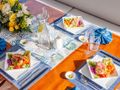 SANDY CINCO Fountaine Pajot Ipanema 58 - alfresco dining set up SANDY CINCO Fountaine Pajot Ipanema 58 - alfresco dining set up