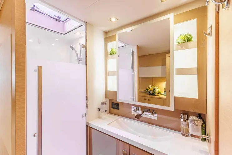 Charter Yacht SANDY CINCO - Fountaine Pajot Ipanema 58 - 4 Cabins - Tortola - Anegada - Virgin Gorda - British Virgin Islands - Caribbean