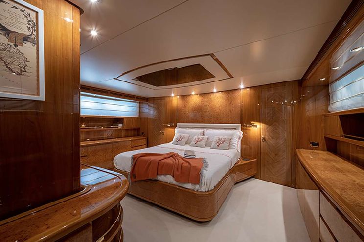 Charter Yacht GOLDEN EAGLE - San Lorenzo 25m - 4 Cabins - Sicily - Naples - Riviera - Corsica - Sardinia