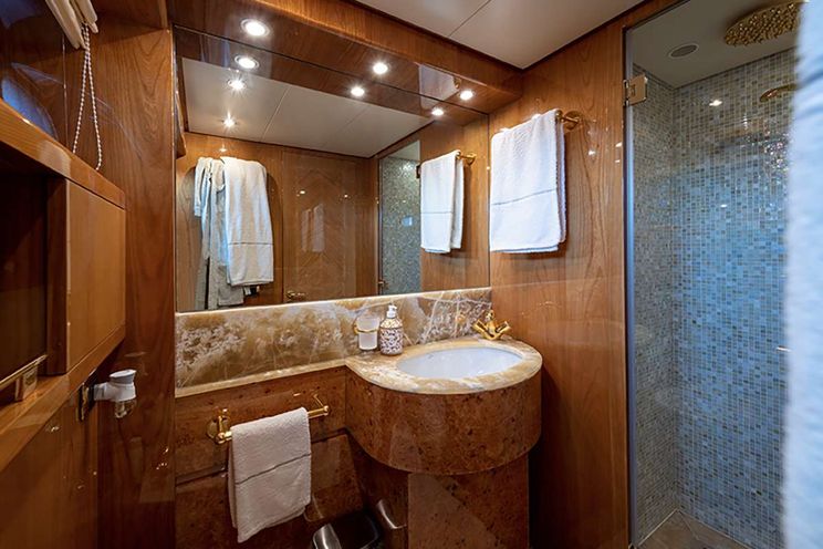 Charter Yacht GOLDEN EAGLE - San Lorenzo 25m - 4 Cabins - Sicily - Naples - Riviera - Corsica - Sardinia