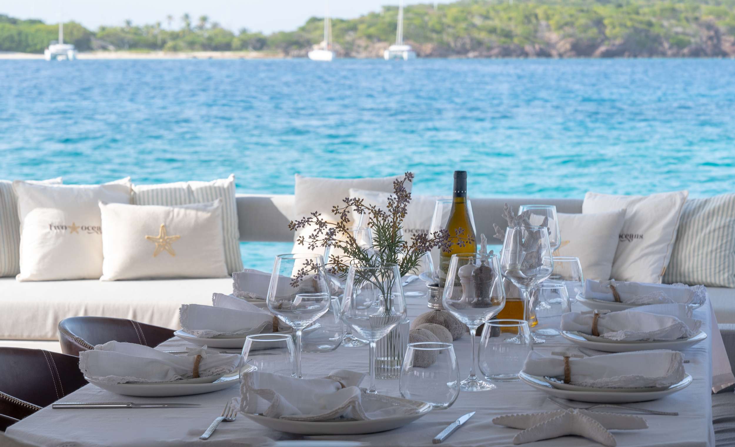 Charter Yacht TWO OCEANS - Bali 5.4 - 4 Cabins - Tortola - Virgin Islands