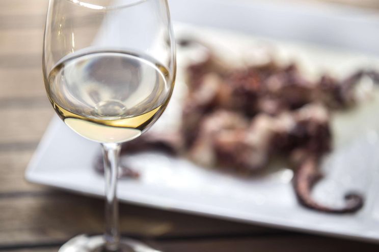 Charter Yacht ENTRE CIELOS - SU Marine 104 - Athens - Santorini - Greece