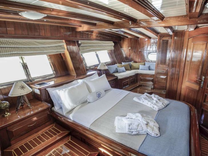 ENTRE CIELOS - SU Marine 104,VIP cabin 1