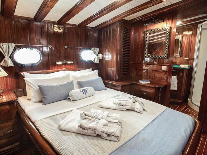 ENTRE CIELOS - SU Marine 104,VIP cabin 2