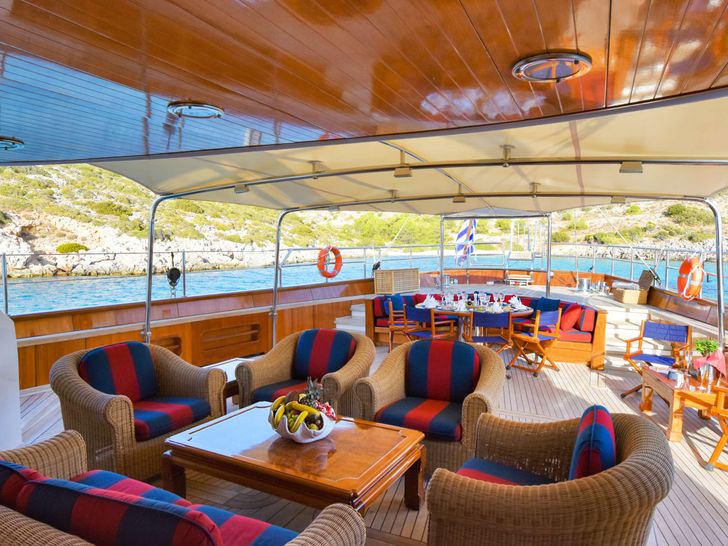 TAMARITA - Perini Navi 46 m,alfresco lounge TAMARITA - Perini Navi 46 m,alfresco lounge