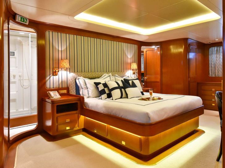 TAMARITA - Perini Navi 46 m,master cabin TAMARITA - Perini Navi 46 m,master cabin