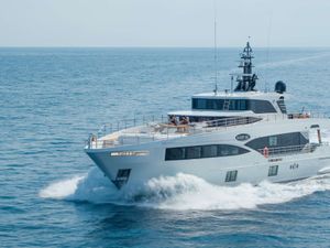 OCEAN VIEW - Gulf Craft Majesty 104 - 5 Cabins - Monaco - French Riviera - Corsica - Sardinia - Naples - Sicily - Spain OCEAN VIEW - Gulf Craft Majesty 104 - 5 Cabins - Monaco - French Riviera - Corsica - Sardinia - Naples - Sicily - Spain