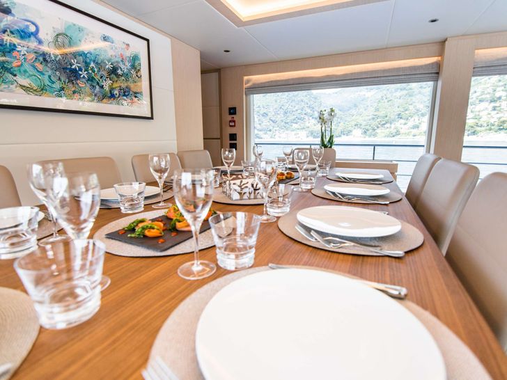 OCEAN VIEW - Gulf Craft Majesty 104,indoor dining set up OCEAN VIEW - Gulf Craft Majesty 104,indoor dining set up