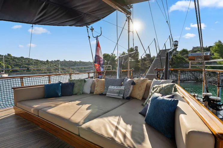 Charter Yacht SMART SPIRIT - Custom Gulet 25 m - 4 Cabins - Trogir - Split - Dubrovnik - Hvar - Croatia