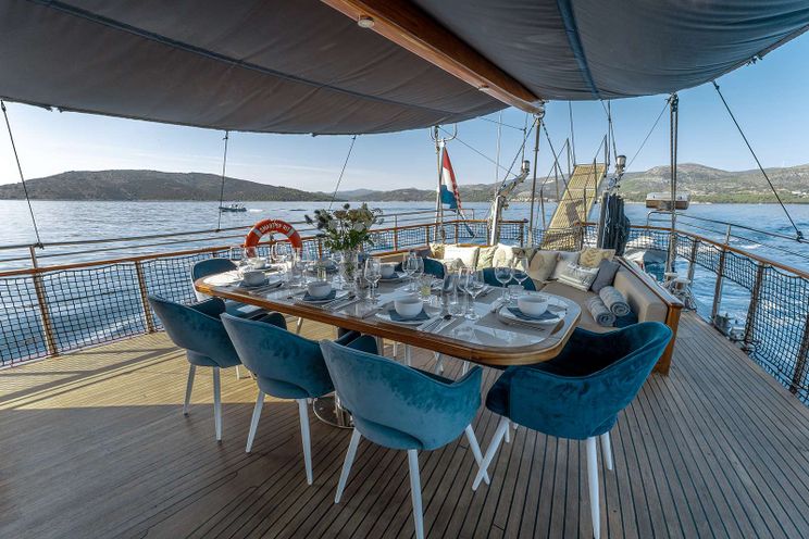 Charter Yacht SMART SPIRIT - Custom Gulet 25 m - 4 Cabins - Trogir - Split - Dubrovnik - Hvar - Croatia