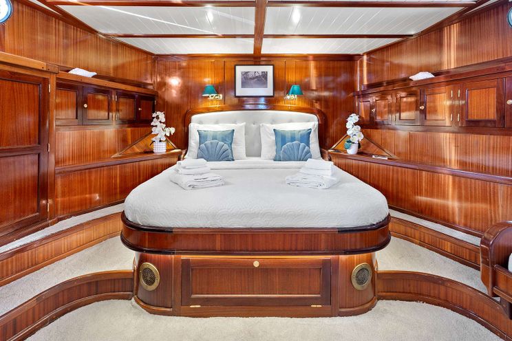 Charter Yacht SMART SPIRIT - Custom Gulet 25 m - 4 Cabins - Trogir - Split - Dubrovnik - Hvar - Croatia