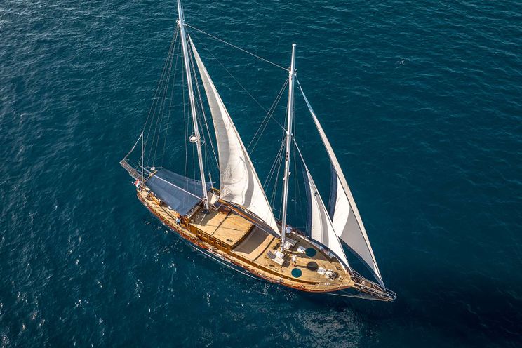 Charter Yacht SMART SPIRIT - Custom Gulet 25 m - 4 Cabins - Trogir - Split - Dubrovnik - Hvar - Croatia