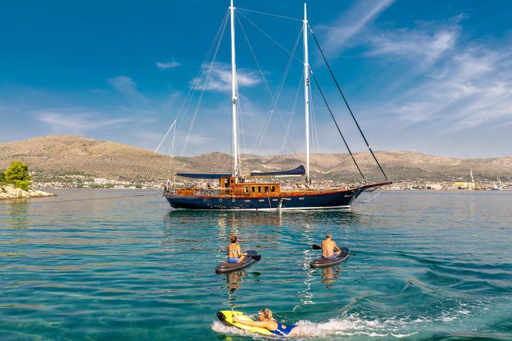 Charter Yacht SMART SPIRIT - Custom Gulet 25 m - 4 Cabins - Trogir - Split - Dubrovnik - Hvar - Croatia