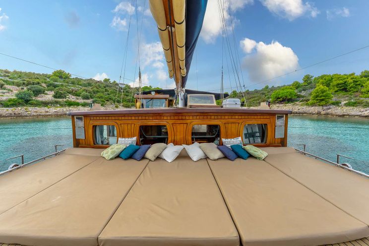 Charter Yacht SMART SPIRIT - Custom Gulet 25 m - 4 Cabins - Trogir - Split - Dubrovnik - Hvar - Croatia