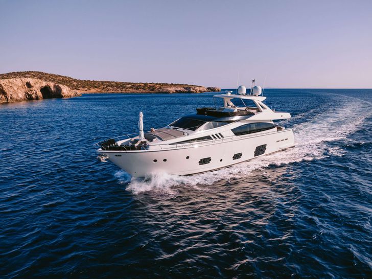 D&D Ferretti 800 - main profile D&D Ferretti 800 - main profile