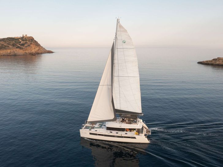 FOR SAIL - Exterior FOR SAIL - Exterior
