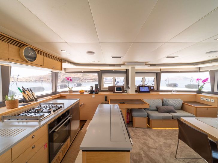 FOR SAIL - Galley FOR SAIL - Galley