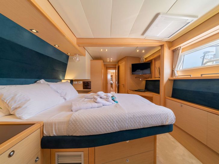 FOR SAIL - Double cabin