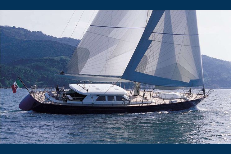 Charter Yacht HERITAGE M - Perini Navi 35.5m - 3 Cabins - Naples - Sicily - Riviera - Corsica - Sardinia