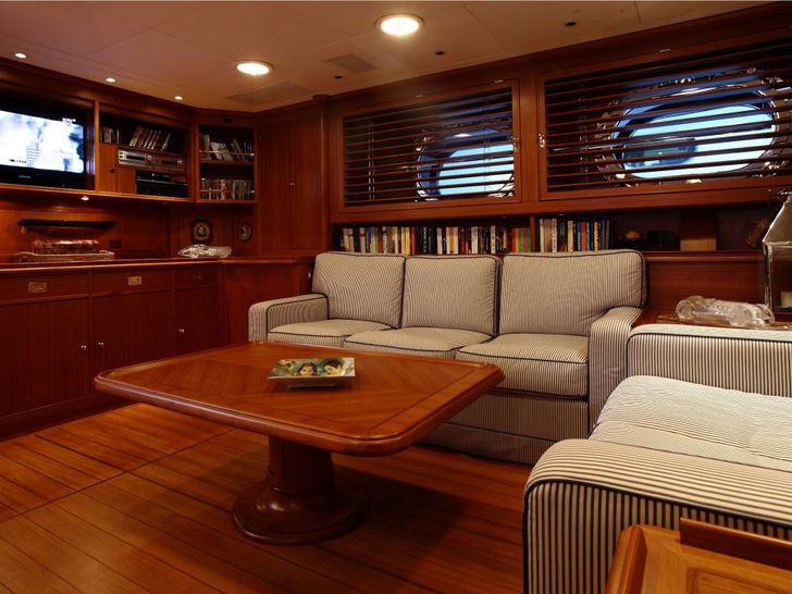 HERITAGE M - Perini Navi 35.5 m,seating lounge HERITAGE M - Perini Navi 35.5 m,seating lounge