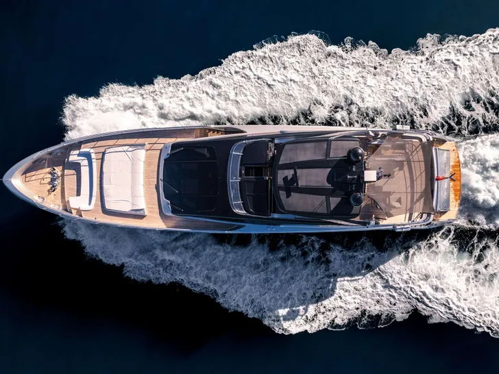 HP6 Riva Corsaro 100 - top aerial shot cruising HP6 Riva Corsaro 100 - top aerial shot cruising