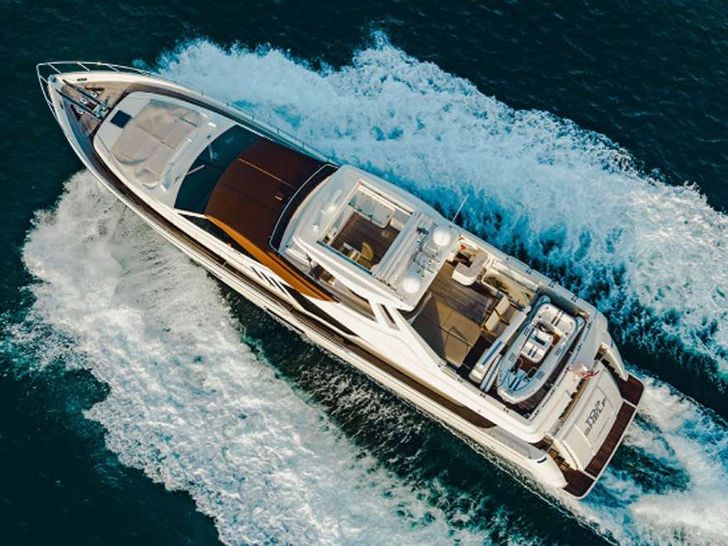 HOYA SAXA Ferretti 850 Crewed Motor Yacht Cruising