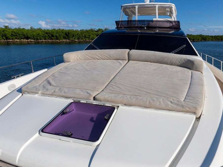 HOYA SAXA Ferretti 850 Crewed Motor Yacht Sunbathing Area HOYA SAXA Ferretti 850 Crewed Motor Yacht Sunbathing Area