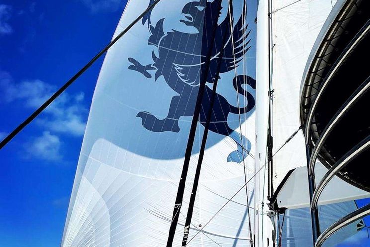 Charter Yacht BLUE GRIFFIN - Lagoon 620 - 4 Cabins - Papeete - Tahiti - Moorea - French Polynesia