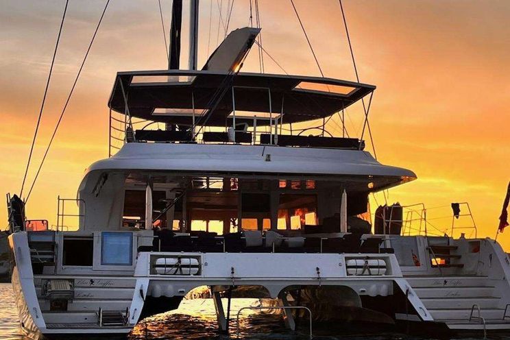 Charter Yacht BLUE GRIFFIN - Lagoon 620 - 4 Cabins - Papeete - Tahiti - Moorea - French Polynesia