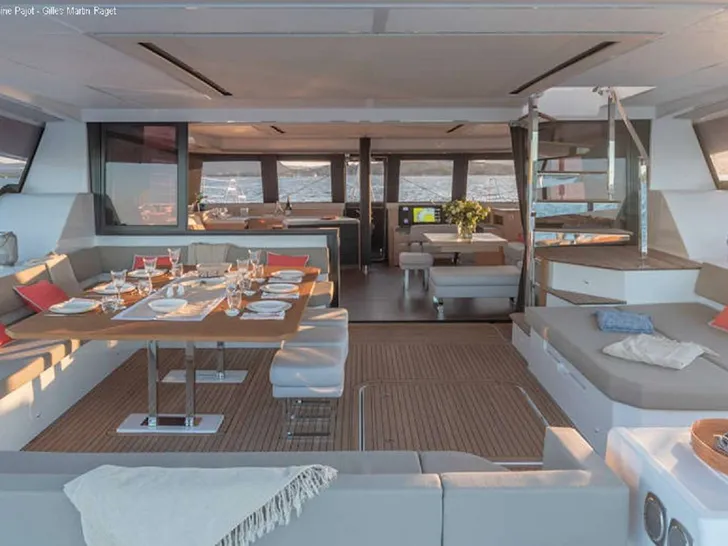 LOOMA Fountaine Pajot Alegria 67 - aft deck alfresco dining area LOOMA Fountaine Pajot Alegria 67 - aft deck alfresco dining area