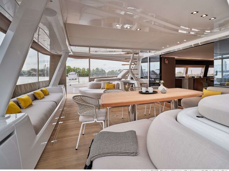 SYLENE Lagoon Seventy 7 Luxury Crewed Catamaran Cockpit SYLENE Lagoon Seventy 7 Luxury Crewed Catamaran Cockpit