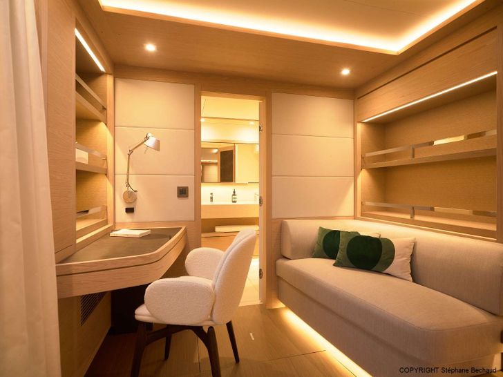 KAJIKIA Lagoon Seventy 7 - master cabin desk and seating area KAJIKIA Lagoon Seventy 7 - master cabin desk and seating area
