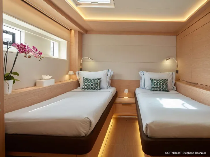 KAJIKIA Lagoon Seventy 7 - VIP cabin converted to twin KAJIKIA Lagoon Seventy 7 - VIP cabin converted to twin