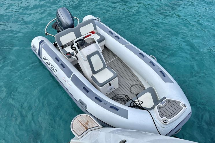 Charter Yacht INDULGENCE - Fountaine Pajot Alegria 67 - 5 Cabins - Tortola - Anegada - Virgin Gorda - BVI - Caribbean