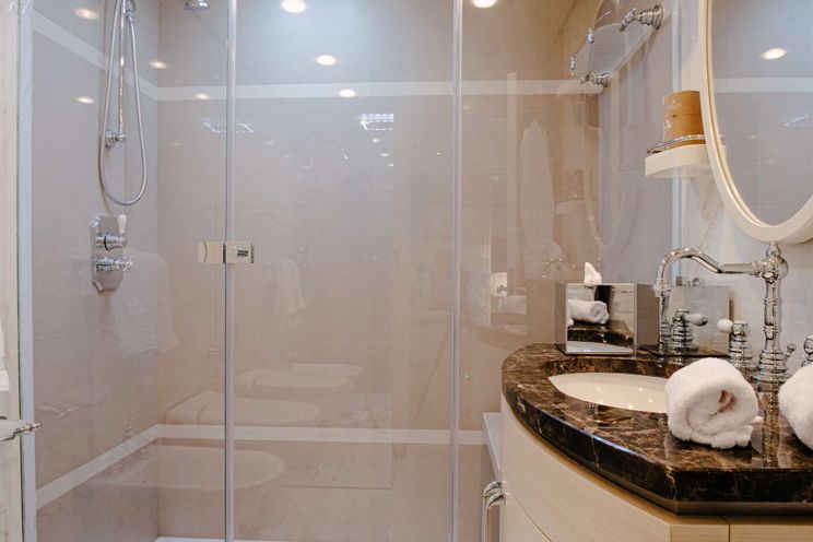 Charter Yacht ITOTO - Dauphin Yachts 61m - 8 Cabins - Athens - Mykonos - Paros