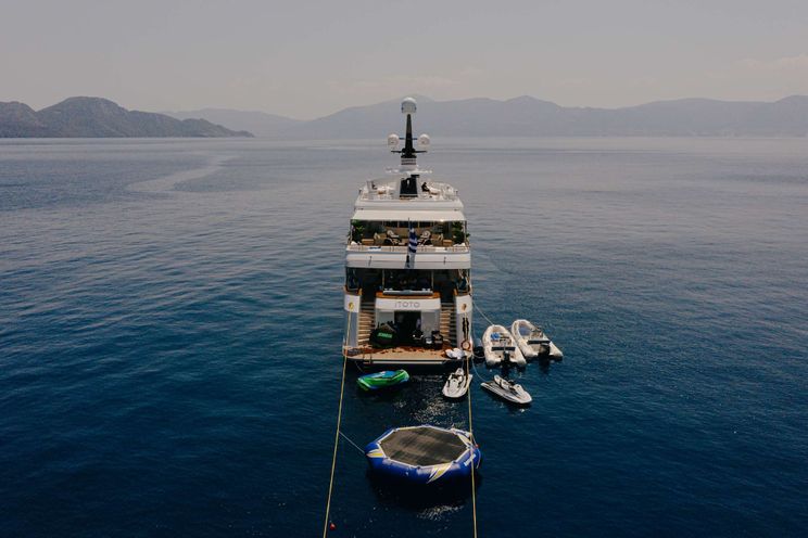 Charter Yacht ITOTO - Dauphin Yachts 61m - 8 Cabins - Athens - Mykonos - Paros