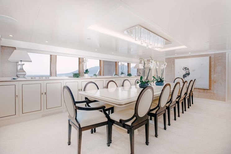 Charter Yacht ITOTO - Dauphin Yachts 61m - 8 Cabins - Athens - Mykonos - Paros