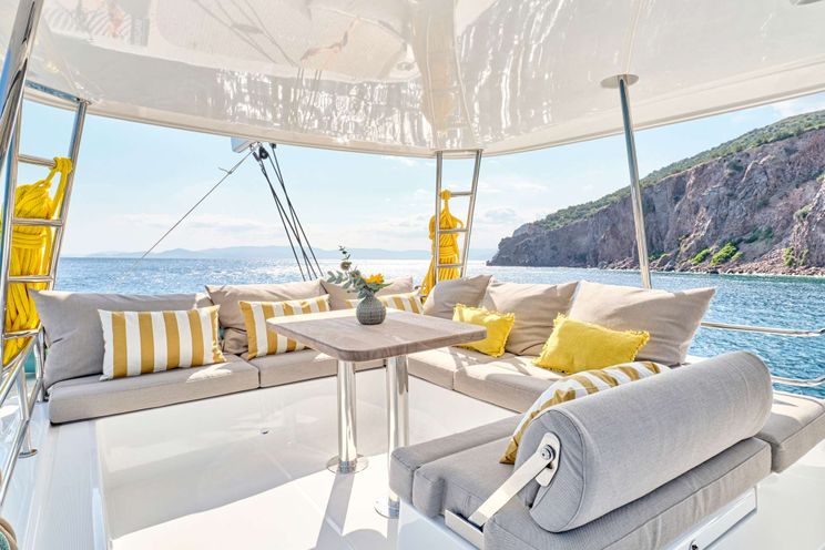 Charter Yacht EFKRATI - Lagoon 51 - 6 Cabins - Athens - Santorini