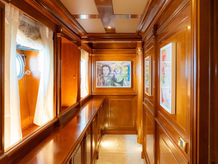 AQUILA Baglietto 37m - foyer AQUILA Baglietto 37m - foyer