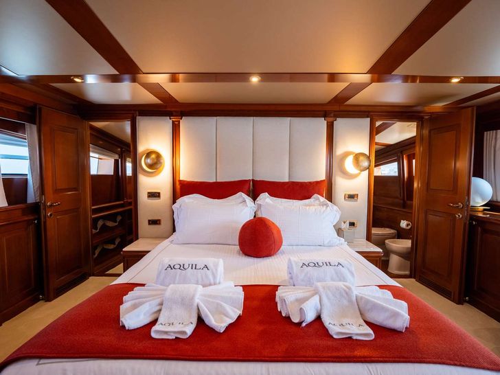 AQUILA Baglietto 37m - master cabin AQUILA Baglietto 37m - master cabin